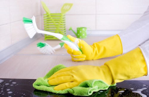 Fair resolution process for carpet cleaning complaints